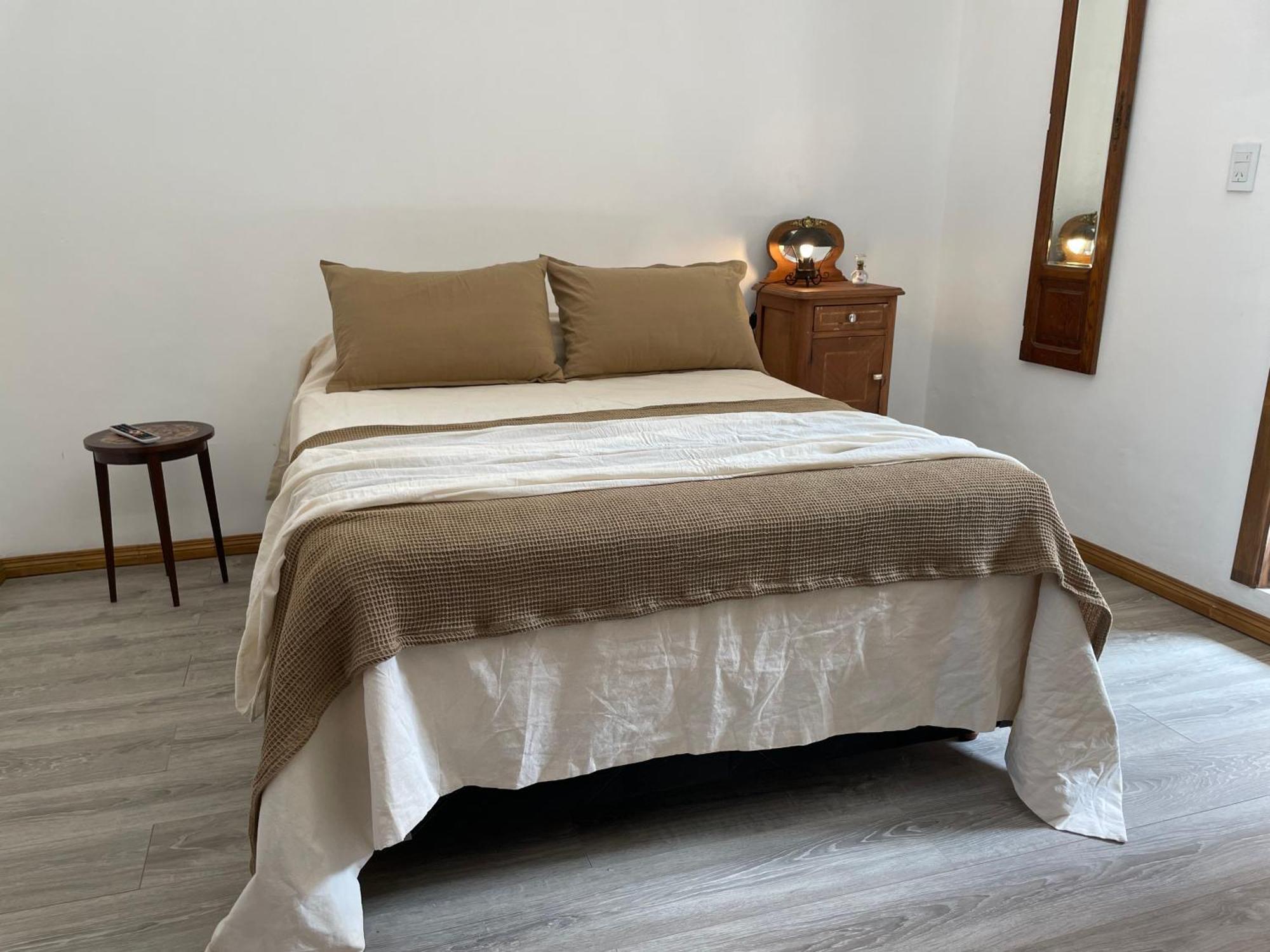 La Escondida, Casa De Huespedes Bed & Breakfast San Antonio de Areco Exterior photo