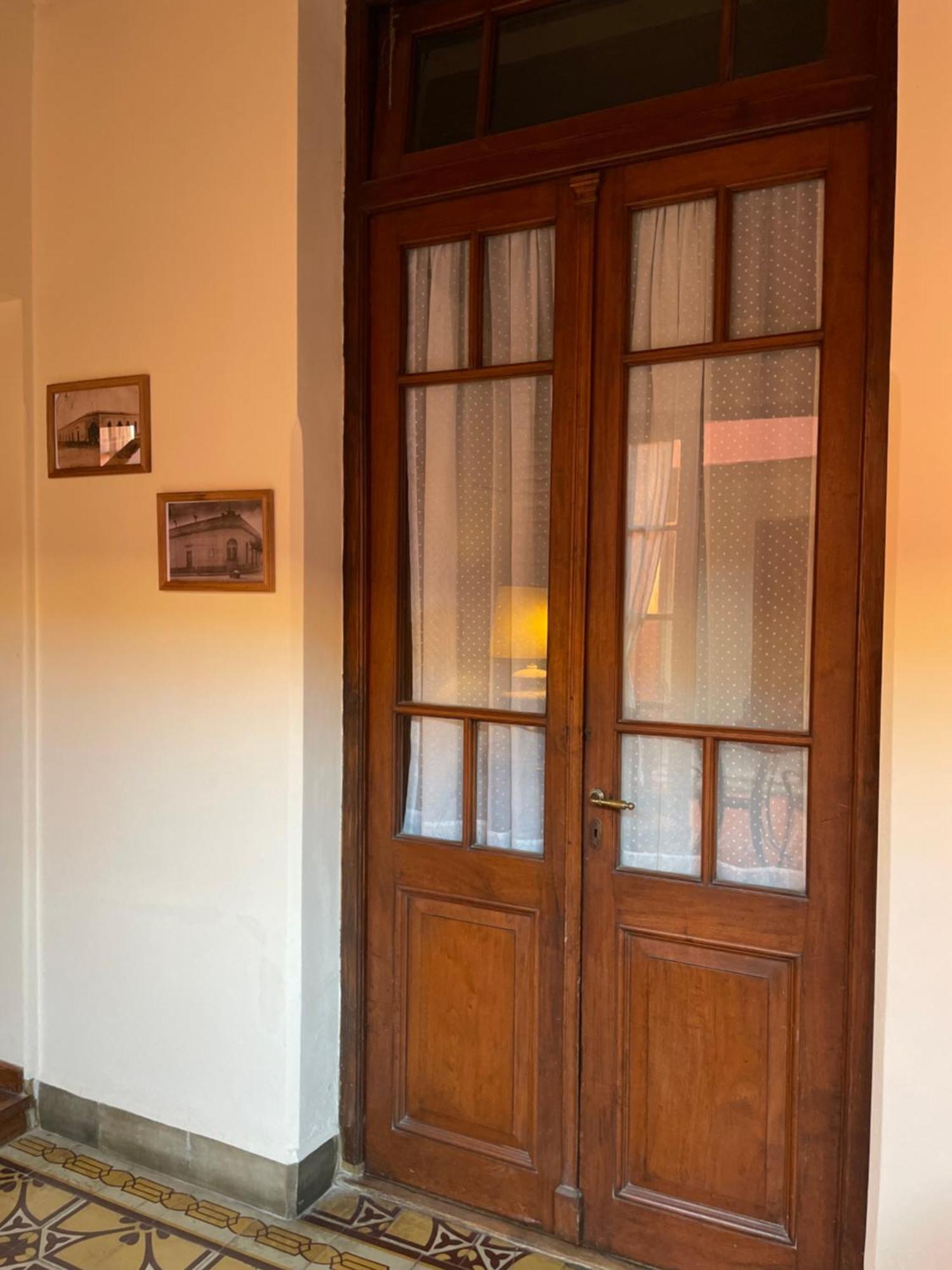 La Escondida, Casa De Huespedes Bed & Breakfast San Antonio de Areco Exterior photo